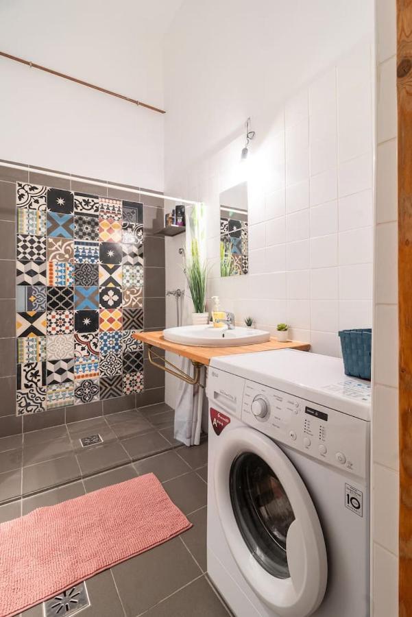 Appartement Vivid Downtown Close To Kalvin Ter